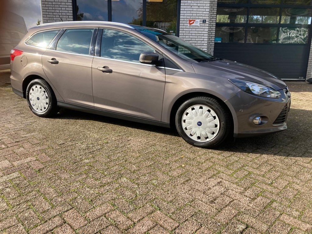 Ford Focus Wagon 1.6 TDCI Lease Titanium