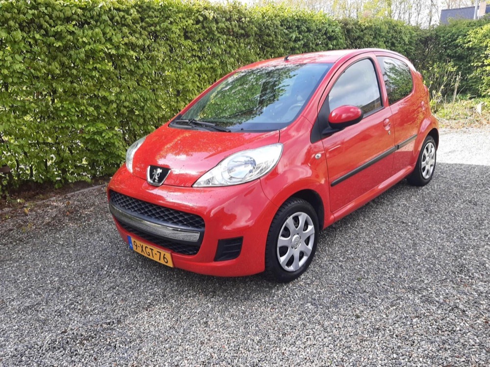 Peugeot 107 1.0-12V Sublime